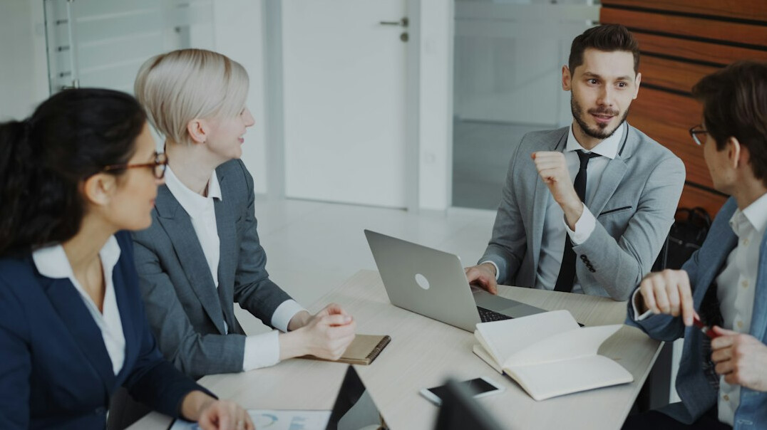 business feedback discussion